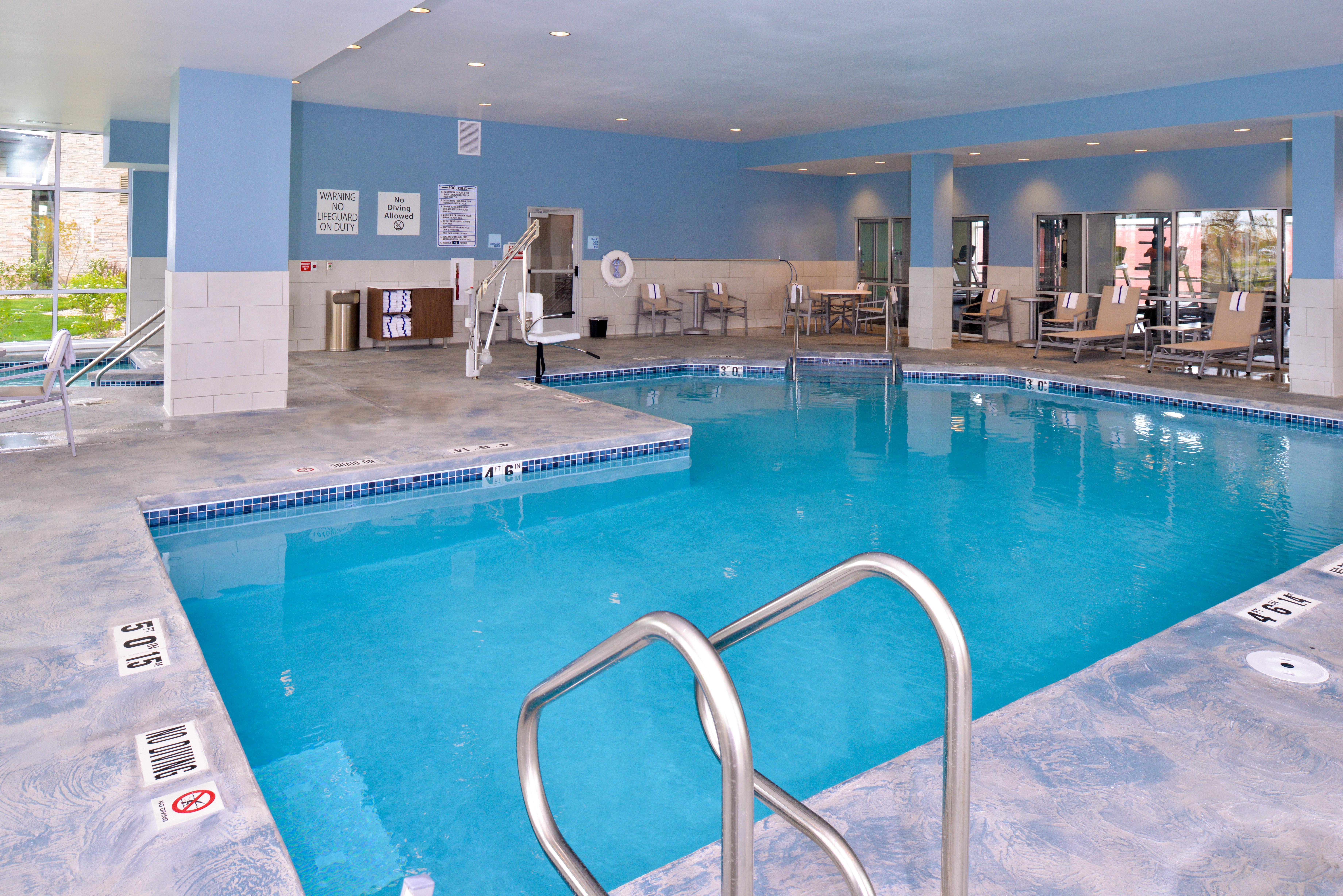 Holiday Inn Express & Suites Madison By Ihg Kültér fotó