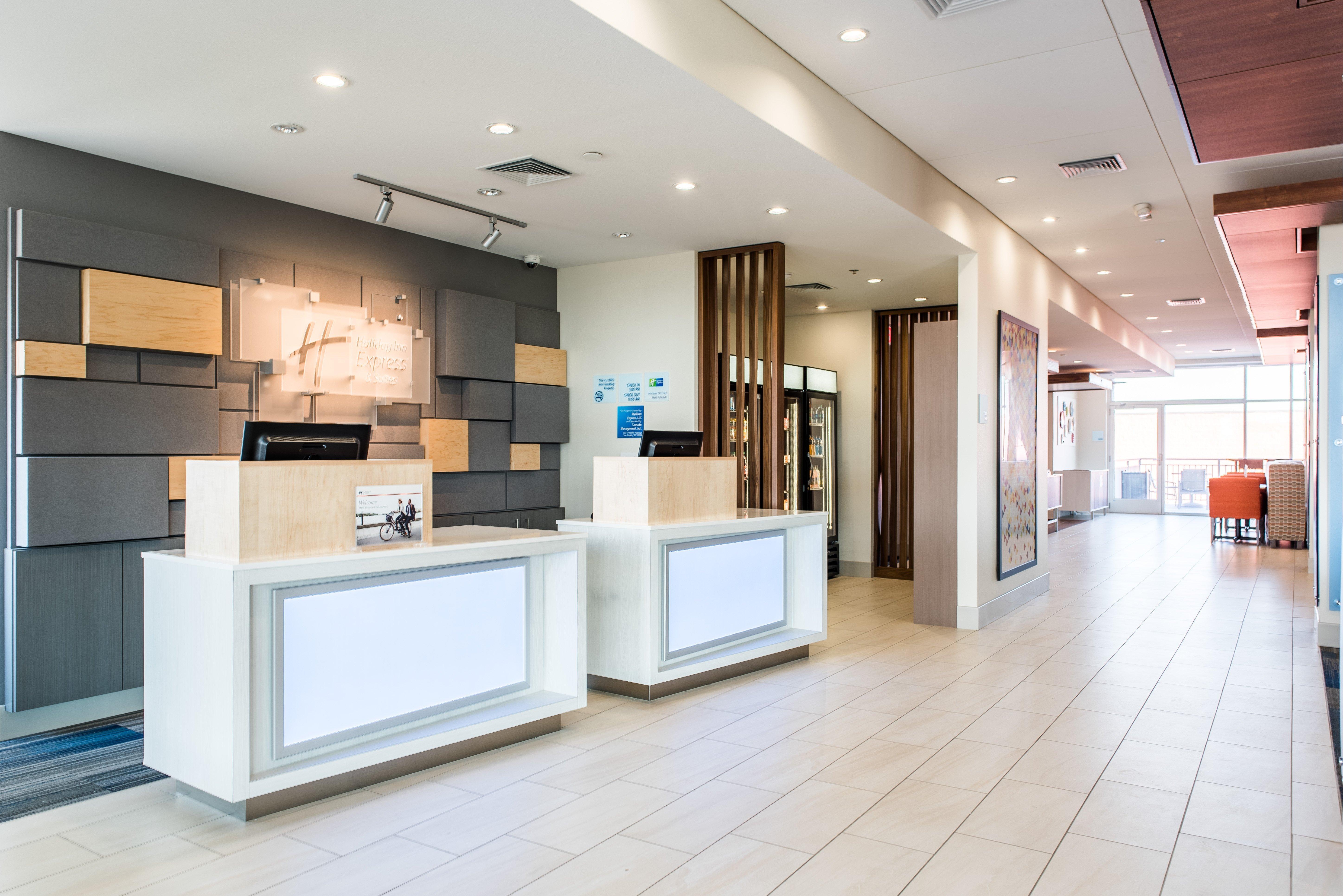 Holiday Inn Express & Suites Madison By Ihg Kültér fotó