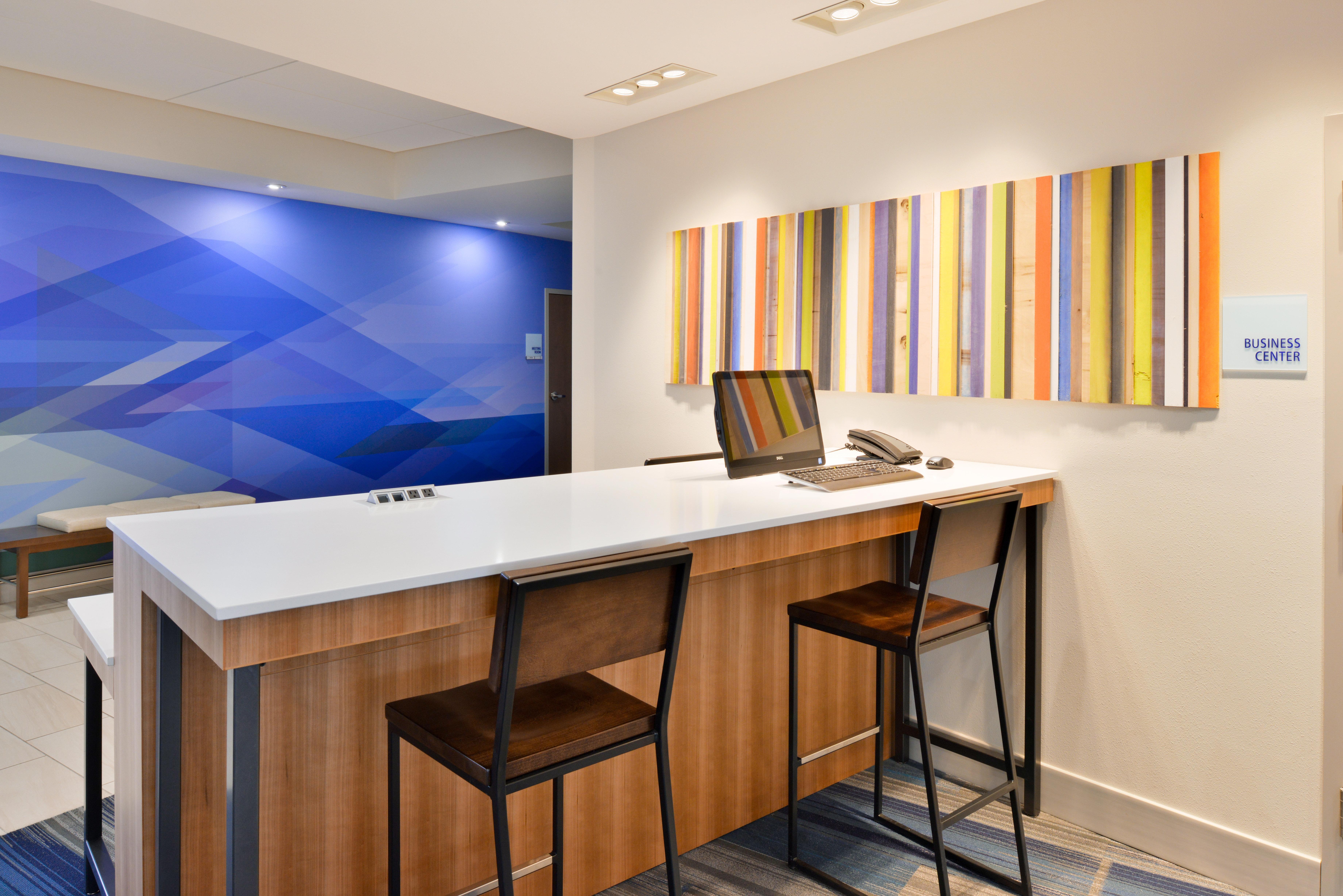 Holiday Inn Express & Suites Madison By Ihg Kültér fotó